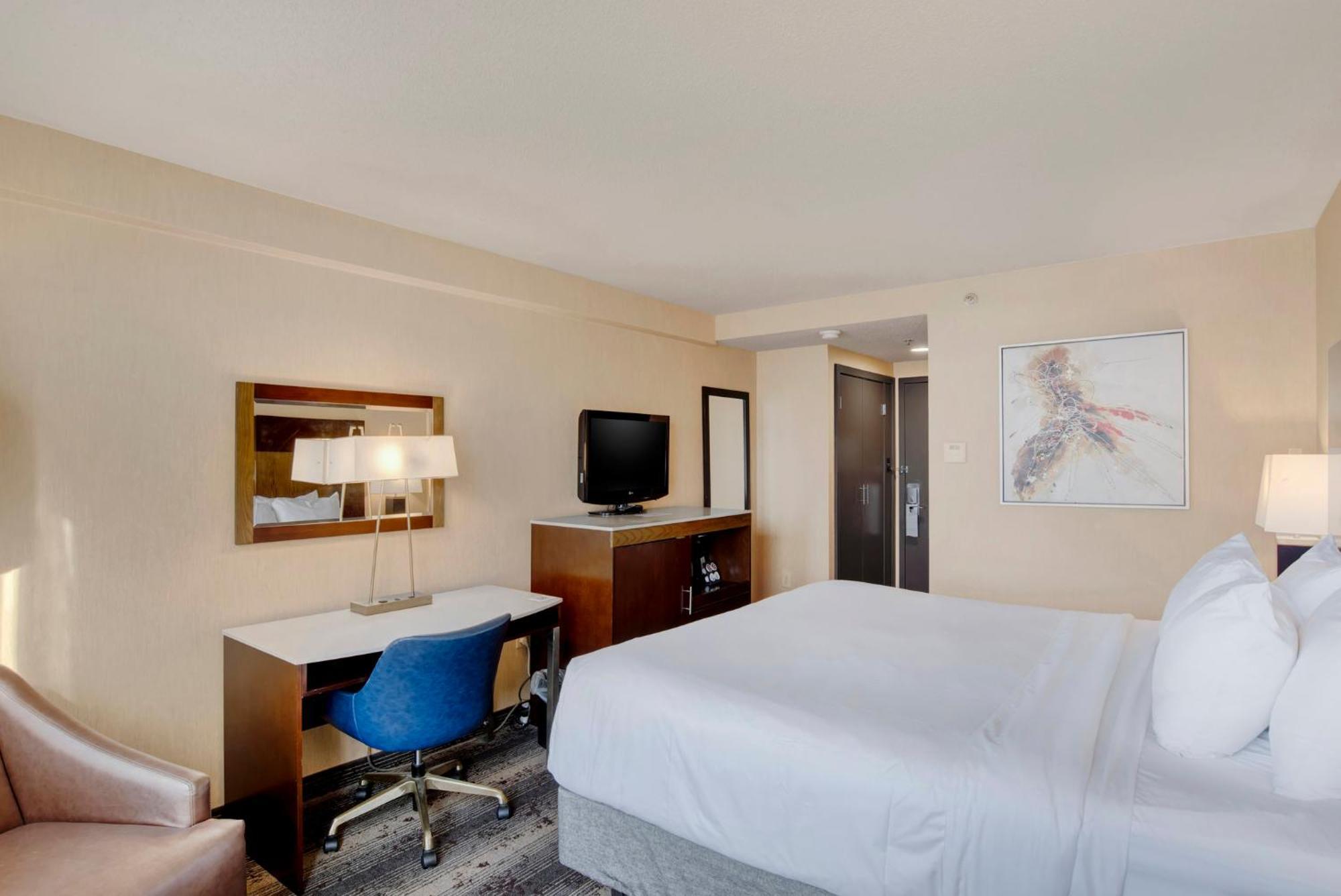 Crowne Plaza Hotel Harrisburg-Hershey By Ihg Exterior photo